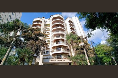 Apartamento à venda com 320m², 4 quartos e 4 vagasFachada