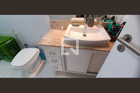 Apartamento à venda com 320m², 4 quartos e 4 vagasBanheiro da Suíte 2