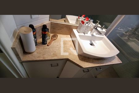 Apartamento à venda com 320m², 4 quartos e 4 vagasBanheiro