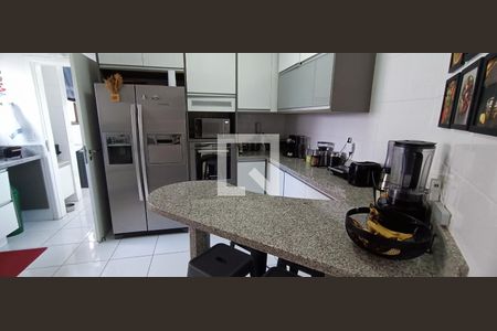 Apartamento à venda com 320m², 4 quartos e 4 vagasCozinha