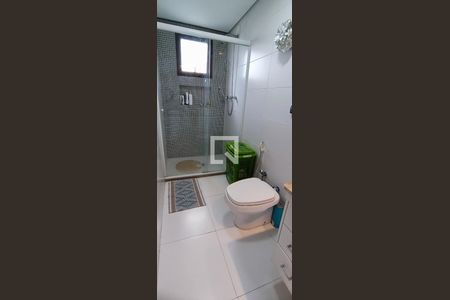 Apartamento à venda com 320m², 4 quartos e 4 vagasBanheiro da Suíte 2