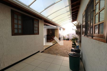 Casa à venda com 195m², 3 quartos e 3 vagasQuintal