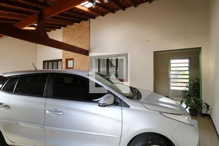 Casa à venda com 195m², 3 quartos e 3 vagasGaragem