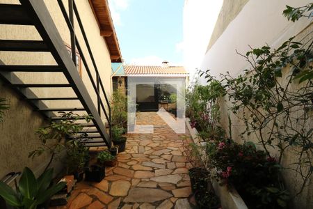 Casa à venda com 195m², 3 quartos e 3 vagasQuintal