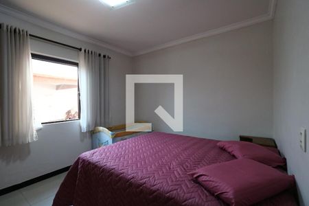 Quarto 1 de casa à venda com 3 quartos, 195m² em Jardim Santo Alberto, Santo André