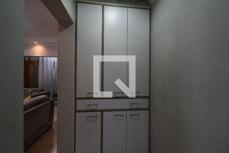 Casa à venda com 195m², 3 quartos e 3 vagasCozinha - Dispensa
