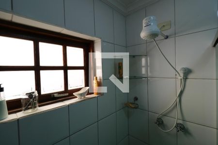 Casa à venda com 195m², 3 quartos e 3 vagasBanheiro Social