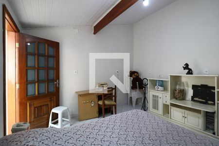 Casa à venda com 195m², 3 quartos e 3 vagasSuíte 2