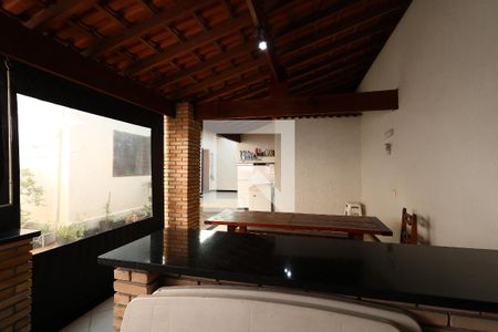 Casa à venda com 195m², 3 quartos e 3 vagasÁrea Social