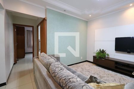 Casa à venda com 195m², 3 quartos e 3 vagasCorredor