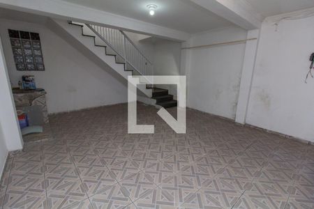 Casa à venda com 248m², 4 quartos e 2 vagasÁrea de Serviço