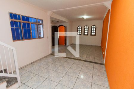 Sala de casa à venda com 4 quartos, 248m² em Jardim Coimbra, São Paulo