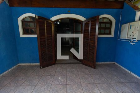 Casa à venda com 248m², 4 quartos e 2 vagasVaranda - quarta 4 suíte