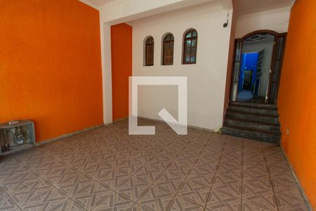 Casa à venda com 248m², 4 quartos e 2 vagasGaragem