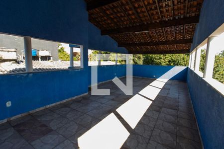 Casa à venda com 248m², 4 quartos e 2 vagasVaranda - churrasqueira
