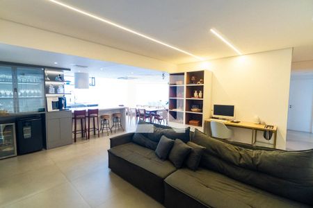 Sala de apartamento à venda com 3 quartos, 132m² em Chácara Inglesa, São Paulo