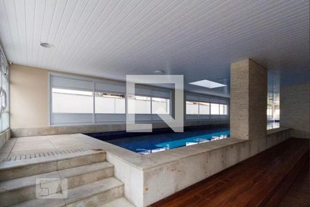 Apartamento à venda com 132m², 3 quartos e 2 vagasPiscina Coberta