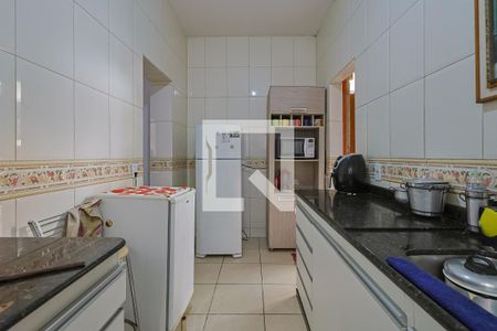 Casa à venda com 300m², 3 quartos e 3 vagasCozinha