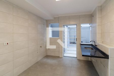 Casa para alugar com 240m², 3 quartos e 2 vagas Casa para alugar com 240m², 3 quartos e 2 vagasCozinha