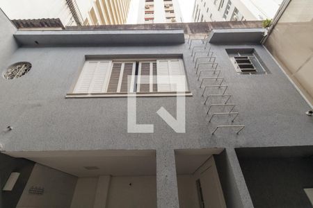 Casa para alugar com 240m², 3 quartos e 2 vagas Casa para alugar com 240m², 3 quartos e 2 vagasEdícula