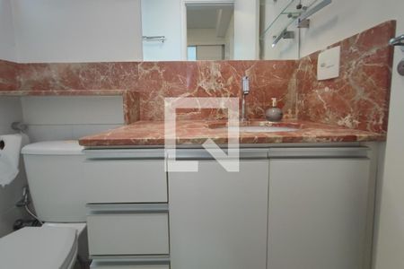 Apartamento para alugar com 93m², 3 quartos e 2 vagasBanheiro Social