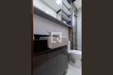 Apartamento à venda com 105m², 3 quartos e 2 vagasBanheiro da suíte 