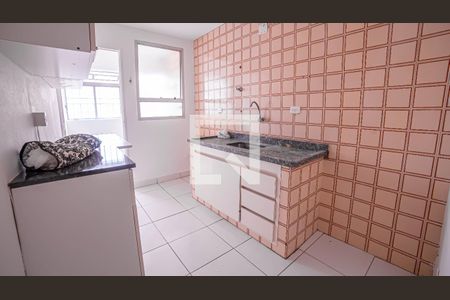 Apartamento à venda com 52m², 2 quartos e 1 vaga Apartamento à venda com 52m², 2 quartos e 1 vagaCozinha