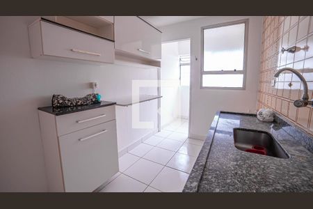 Apartamento à venda com 52m², 2 quartos e 1 vaga Apartamento à venda com 52m², 2 quartos e 1 vagaCozinha