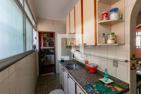 Apartamento à venda com 176m², 4 quartos e 3 vagasCozinha