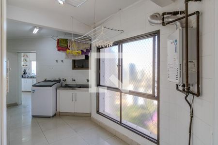 Apartamento à venda com 290m², 4 quartos e 3 vagas Apartamento à venda com 290m², 4 quartos e 3 vagasÁrea de Serviço