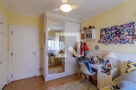 Apartamento à venda com 290m², 4 quartos e 3 vagas Apartamento à venda com 290m², 4 quartos e 3 vagasSuíte 2