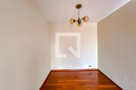 Sala de apartamento à venda com 2 quartos, 56m² em Vila Bertioga, São Paulo
