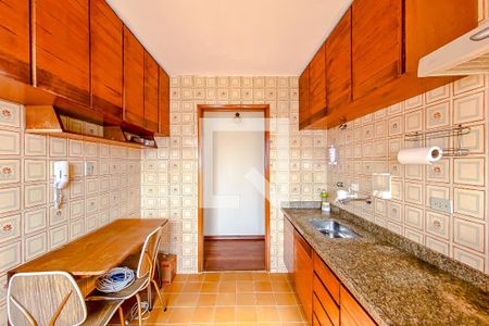 Apartamento à venda com 56m², 2 quartos e 1 vagaCozinha