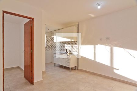 Sala de kitnet/studio para alugar com 1 quarto, 37m² em Jardim Líbano, São Paulo