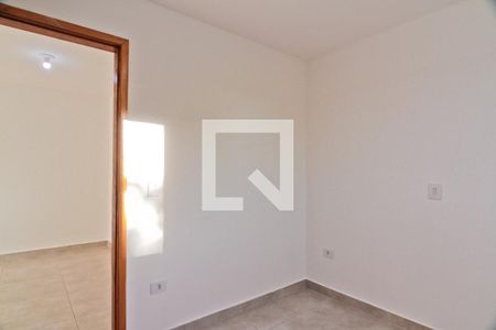 Quarto de kitnet/studio para alugar com 1 quarto, 37m² em Jardim Líbano, São Paulo