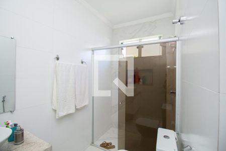 Casa à venda com 180m², 4 quartos e 2 vagas Casa à venda com 180m², 4 quartos e 2 vagasBanheiro da Suíte