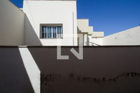 Casa à venda com 180m², 4 quartos e 2 vagas Casa à venda com 180m², 4 quartos e 2 vagasVista do Quarto 1