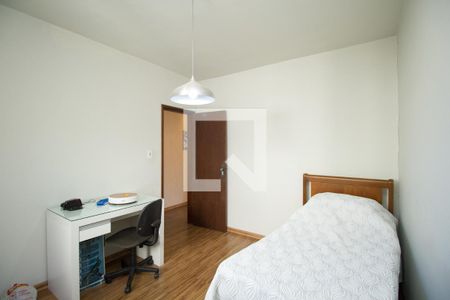 Casa à venda com 180m², 4 quartos e 2 vagas Casa à venda com 180m², 4 quartos e 2 vagasQuarto 1