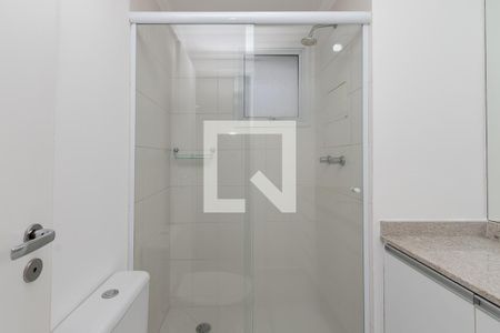 Apartamento à venda com 67m², 2 quartos e 1 vaga Apartamento à venda com 67m², 2 quartos e 1 vagaBanheiro da Suíte