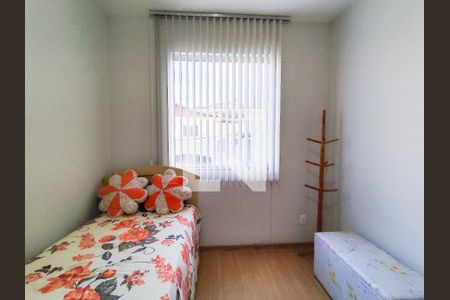 Casa à venda com 152m², 3 quartos e 3 vagas Casa à venda com 152m², 3 quartos e 3 vagasQuarto