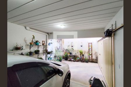 Casa à venda com 152m², 3 quartos e 3 vagas Casa à venda com 152m², 3 quartos e 3 vagasÁrea comum