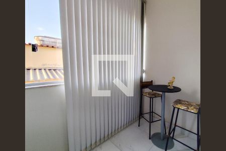 Casa à venda com 152m², 3 quartos e 3 vagas Casa à venda com 152m², 3 quartos e 3 vagasQuarto