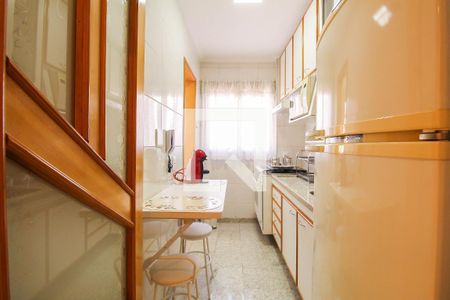 Apartamento à venda com 51m², 2 quartos e 1 vaga Apartamento à venda com 51m², 2 quartos e 1 vagaCozinha