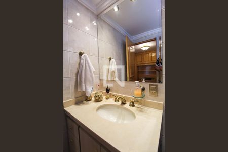 Apartamento à venda com 51m², 2 quartos e 1 vaga Apartamento à venda com 51m², 2 quartos e 1 vagaBanheiro da Suíte 2