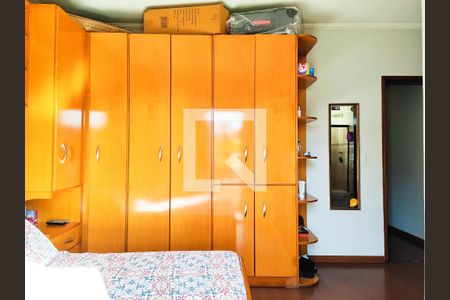 Apartamento à venda com 144m², 2 quartos e 2 vagas Apartamento à venda com 144m², 2 quartos e 2 vagasSuite