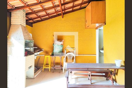 Apartamento à venda com 144m², 2 quartos e 2 vagas Apartamento à venda com 144m², 2 quartos e 2 vagasCobertura