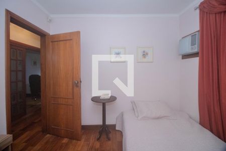 Casa à venda com 230m², 2 quartos e 3 vagasQuarto 1