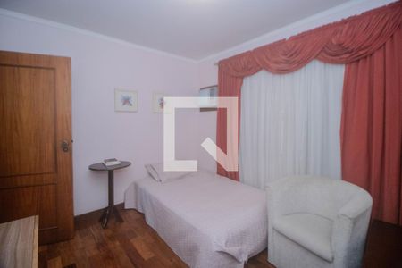 Casa à venda com 230m², 2 quartos e 3 vagasQuarto 1