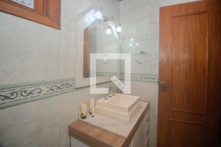 Casa à venda com 230m², 2 quartos e 3 vagasBanheiro da Suíte