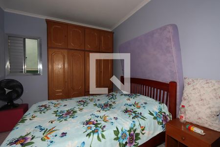 Casa à venda com 200m², 3 quartos e 2 vagasQuarto 2